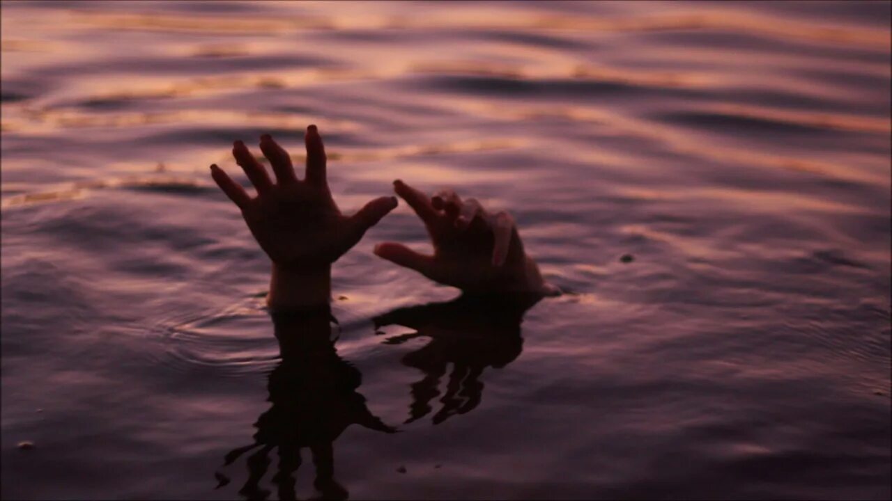 Let me drown. Дети воды. Утопающие в страхе.
