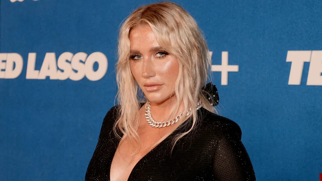 Kesha сейчас. Kesha певица. Кеша сейчас. Kesha 2006. Kesha 2021.