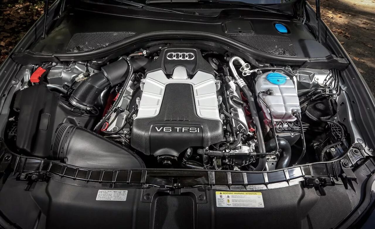 Купить двигатель ауди а6 с5. Ауди а6 2014 моторы. V6 3.0 TFSI Ауди а6. Audi a6 2.0 Diesel мотор. Ауди а6 2011 года мотор.