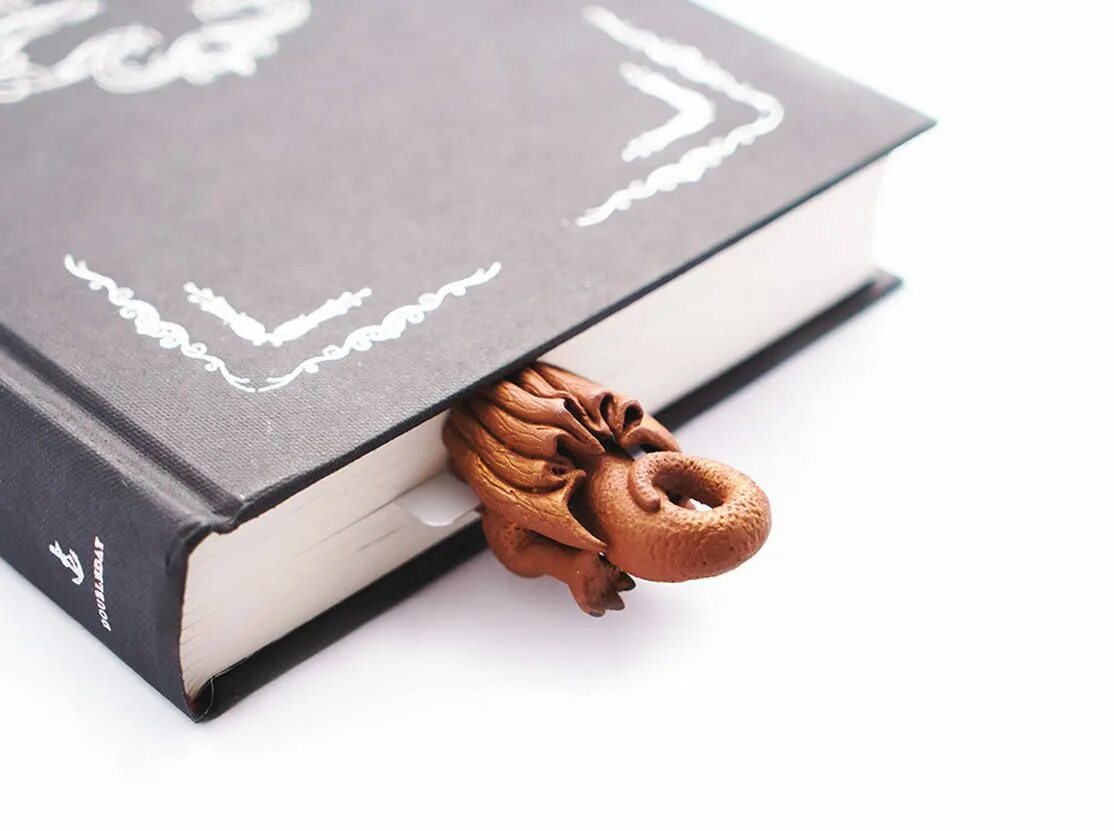 Книга подарок дракона. Закладка дракон. Закладка MYBOOKMARK. Книжные закладки дракон для школьников. Закладка дракон шаблон.