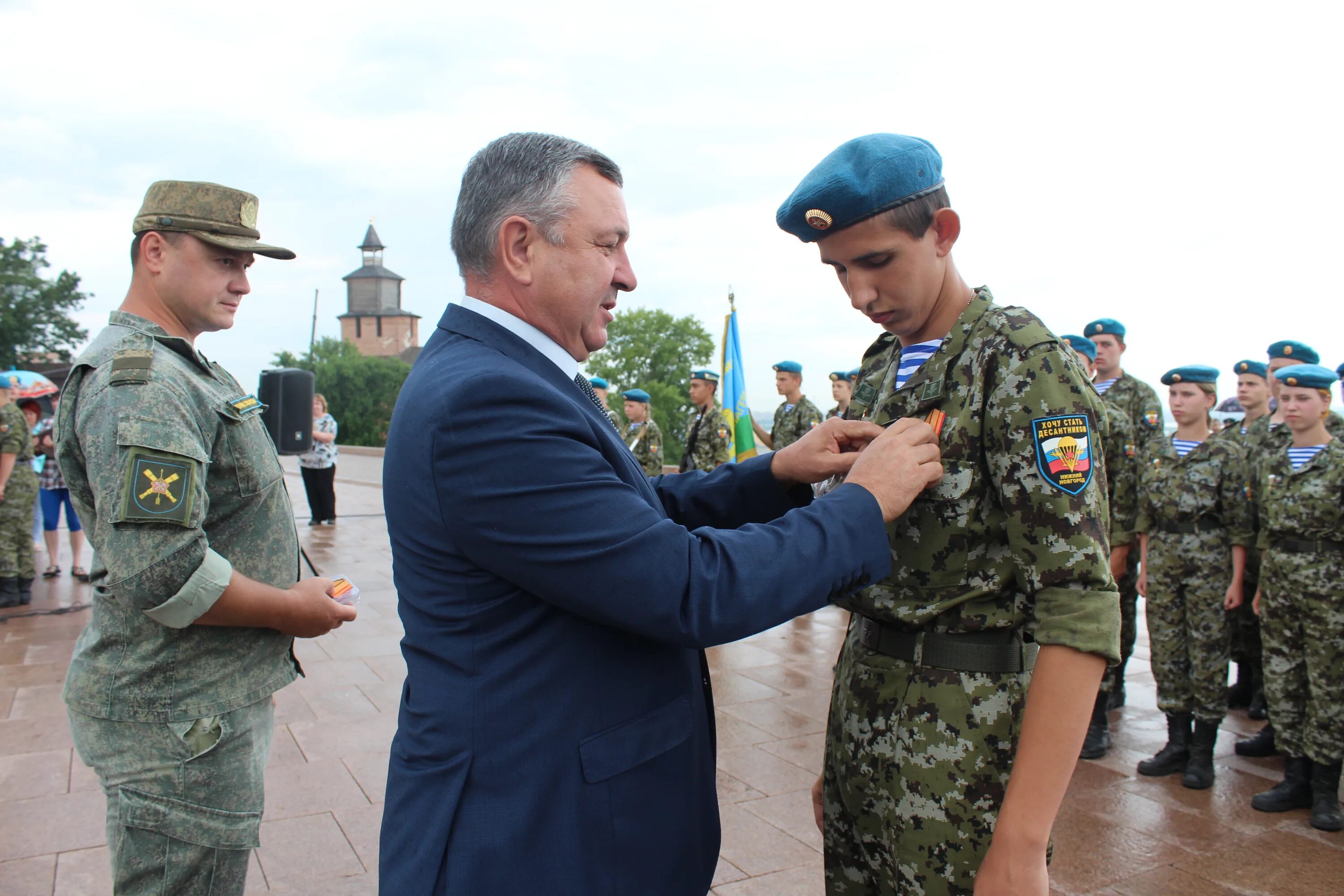 Хочу стать десантником. Аллея погибших десантников. Хочу стать десантником. Военно патриотический лагерь хочу стать десантником. Хочу стать десантником.