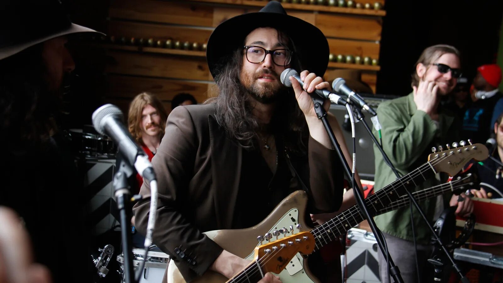 Шон оно леннон. Sean ono lennon asterisms. Шон таро оно леннон. Шон йоко леннон. Шонн геннон.
