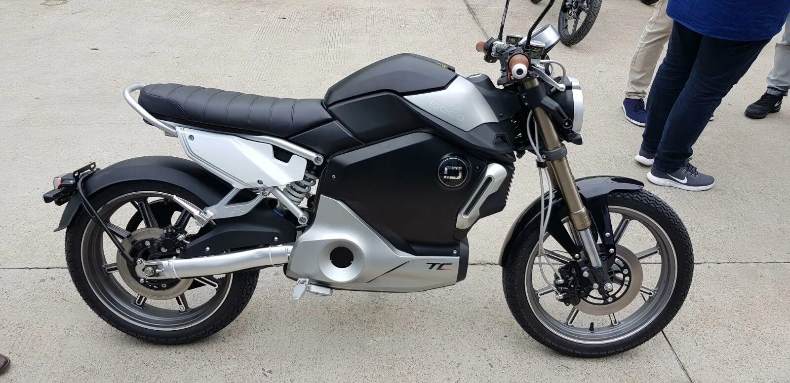 Super soco max. Soco tc max дисплей. super soco tc max (спицованные диски). колесная база supersoco tcmax.