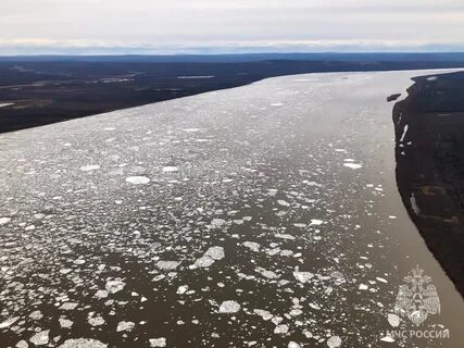 Якутск стоит на реке лена