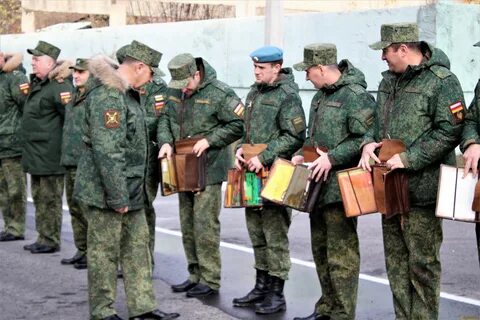 Строевых смотров
