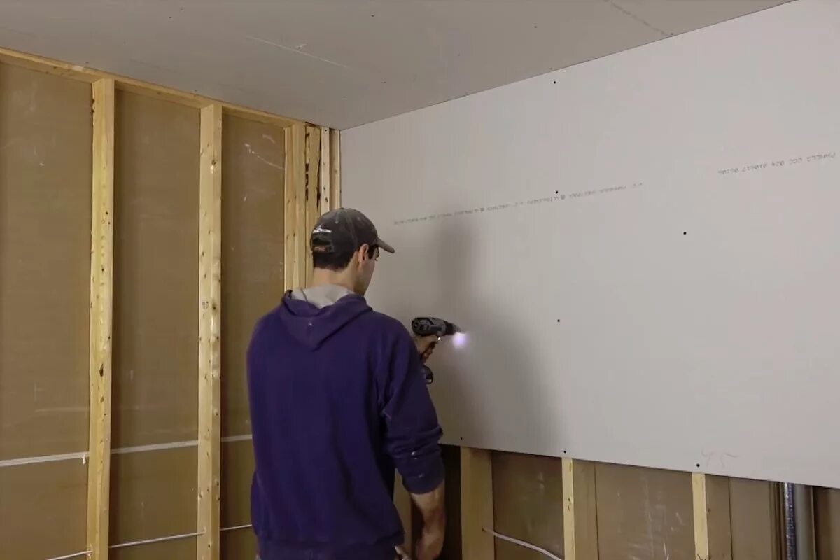 обшивка стен видео. каркасный дом из osb. каркасник осб. панели мдф стеновые монтаж. монтаж мдф панелей.