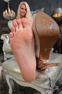 Lady Izzys Füße. 