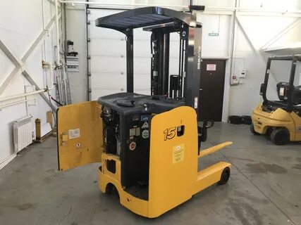 Штабелер komatsu