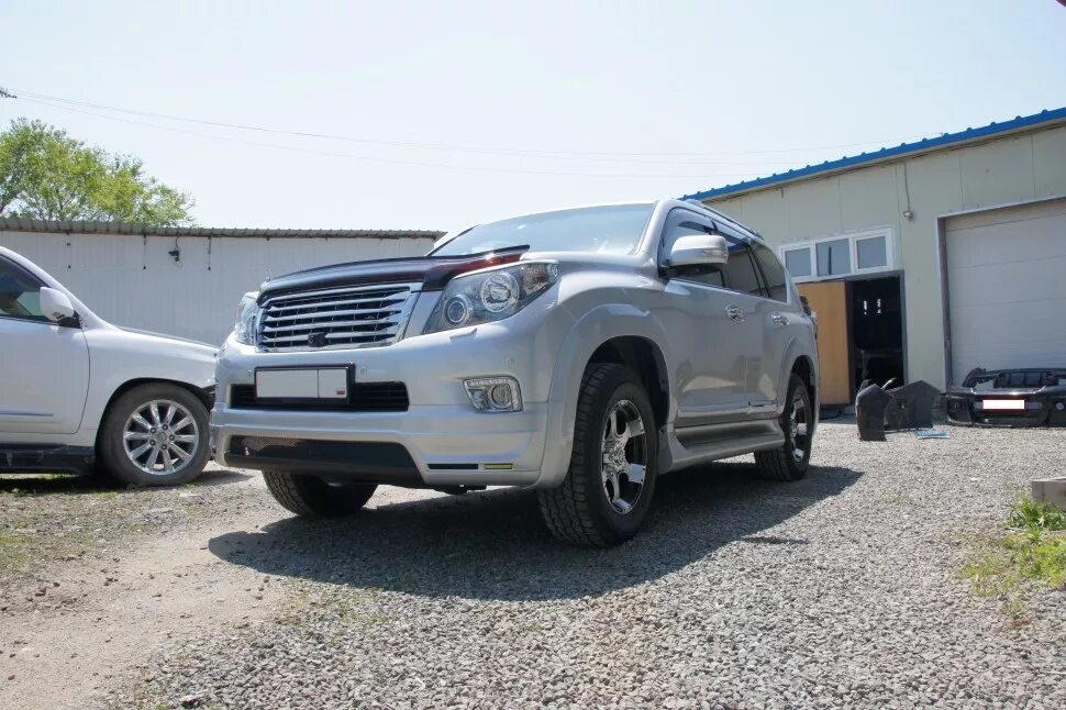 Расширители колесных арок toyota land cruiser prado 150. Расширитель колесных арок land cruiser prado 150. Расширители арок прадо 150 2010. Расширители прадо 150. Фендера prado 150.
