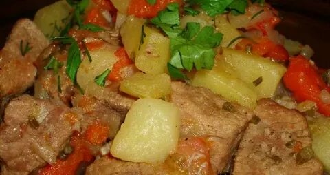 Мясо с картофелем и морковью