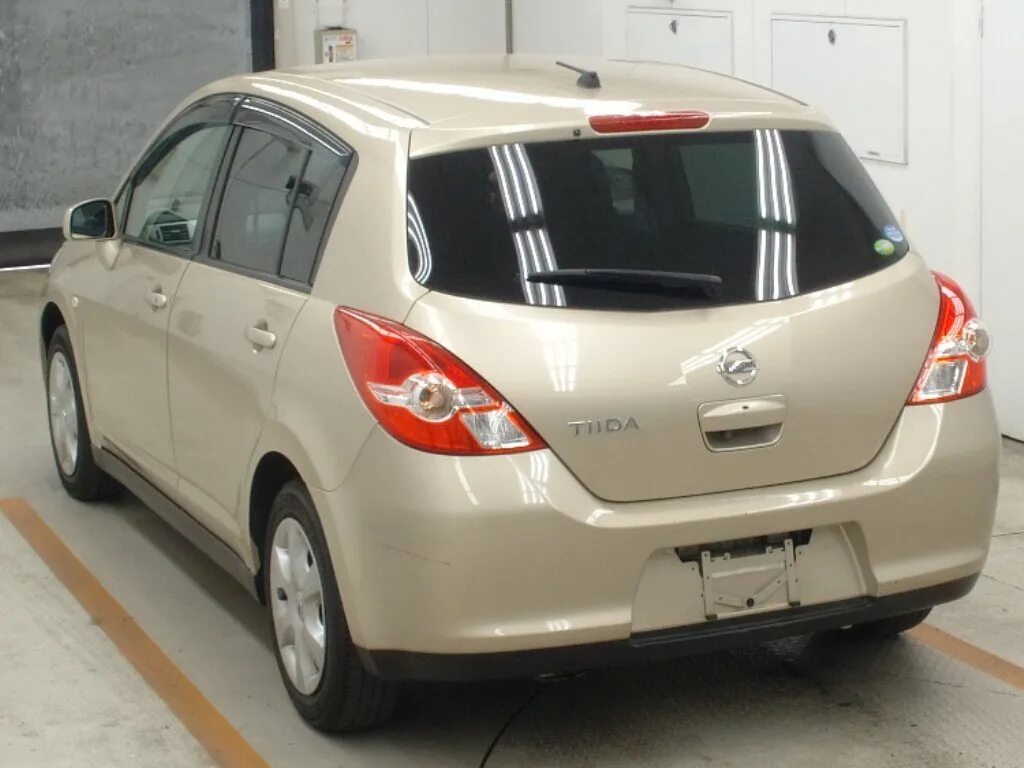 Nissan Tiida 2012. Nissan Tiida с11. Ниссан Tiida c11.