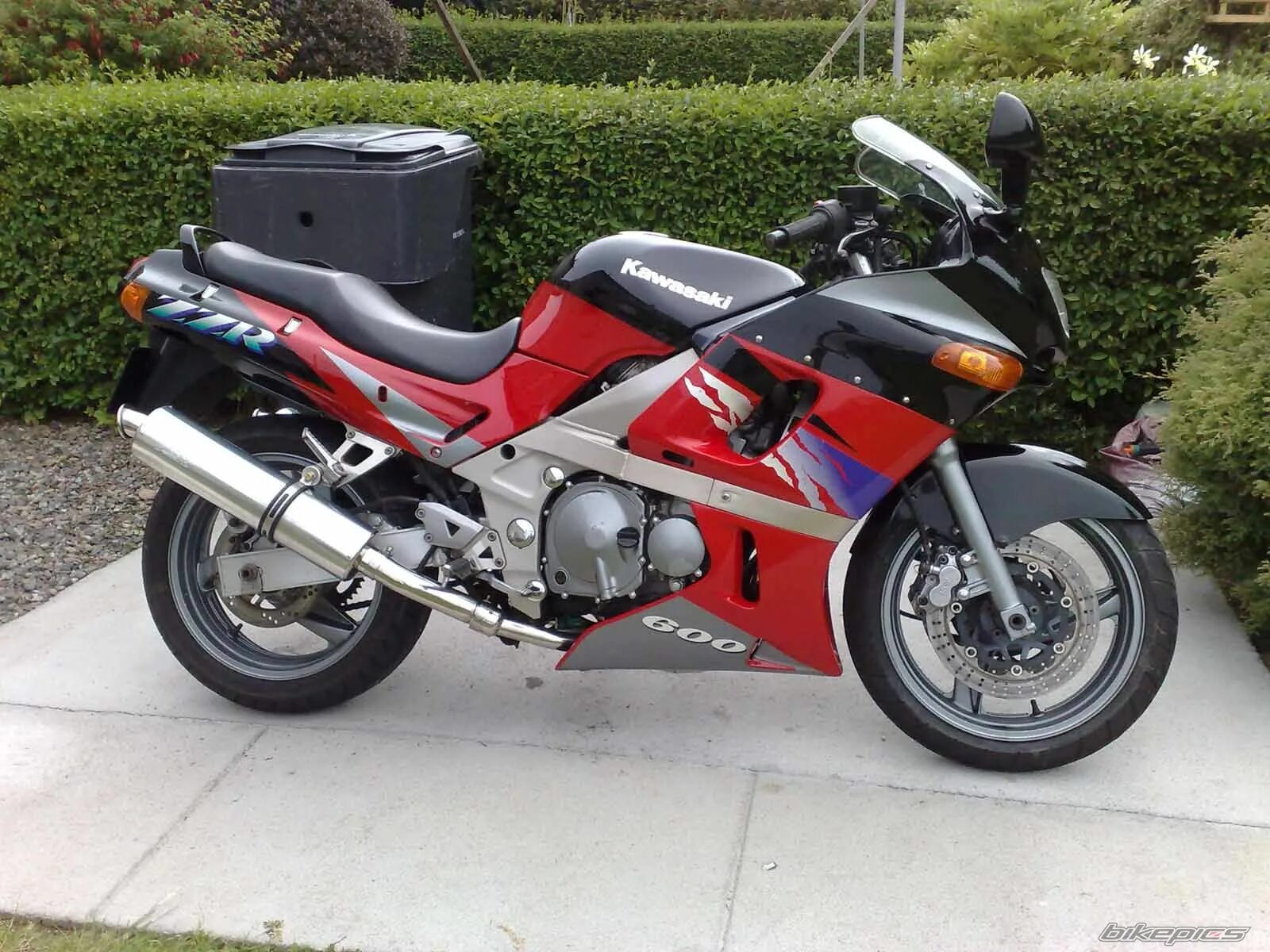 Zzr 600. Zzr 600. Zzr 600. Кавасаки zzr 600. Kawasaki zzr 600.