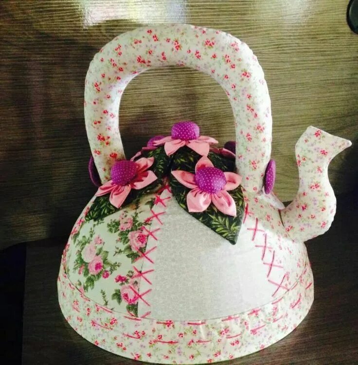 Текстильный чайник. Чайник из ткани. Текстильные чайники и чашки. Чайник из ткани мастер класс. Чайный сервиз из ткани.