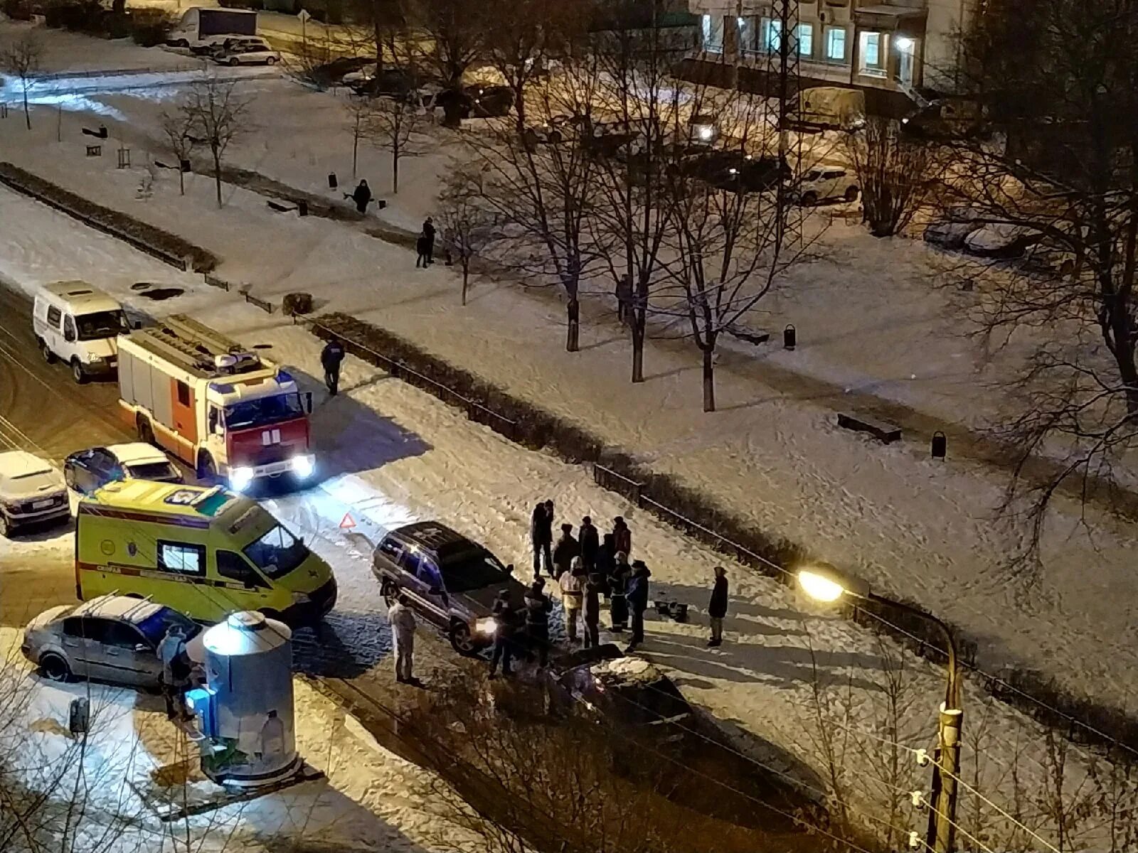 Авария на Пролетарке Тверь. Авария на бульваре Ногина Тверь. ДТП на Пролетарской Тверь. Бульвар Ногина Тверь. Тверские новости 1