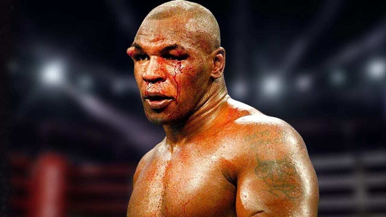 Боксер после удара в затылок. Амир Тайсон. Майк Тайсон фото. Mike Tyson 1998. Mike Tyson 1996.