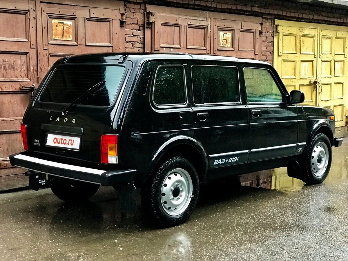 нива 2121 и 2131. нива 2131 белая. ваз 2121 нива. 2131 годы выпуска. ваз 2131 1995.