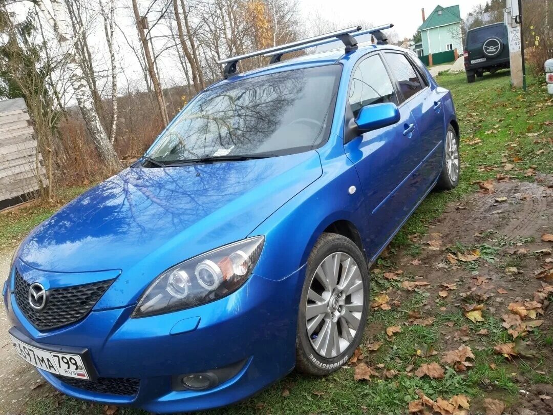 Купить мазда на авито москва область. Mazda 3 BK 2005 синий. Мазда 3 хэтчбек 2005. Mazda 3 BK 2005 хэтчбек. Mazda 3 BK хэтчбек синяя.
