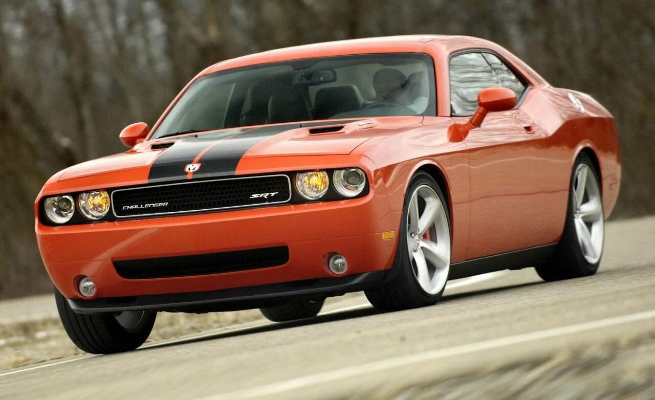 Вес челленджера. Dodge Challenger srt 2008. Dodge Challenger 2021. Dodge Challenger 2003. Dodge Challenger srt8.