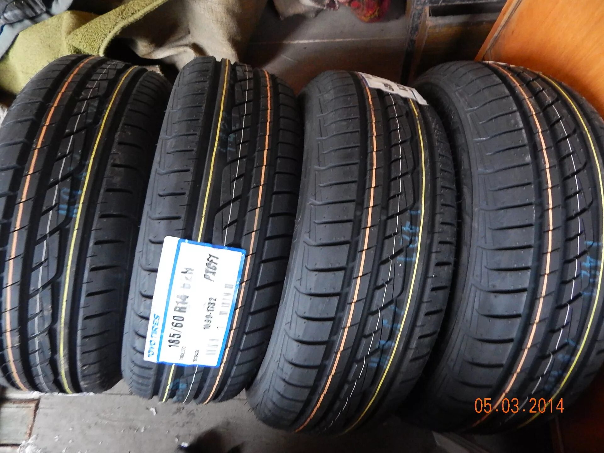 Резина Тойо летняя 185 60 14. 185/60 R14 82h PROXES cf2 Toyo. Летняя резина Toyo r14 185/60. Тоя 185 60 15.