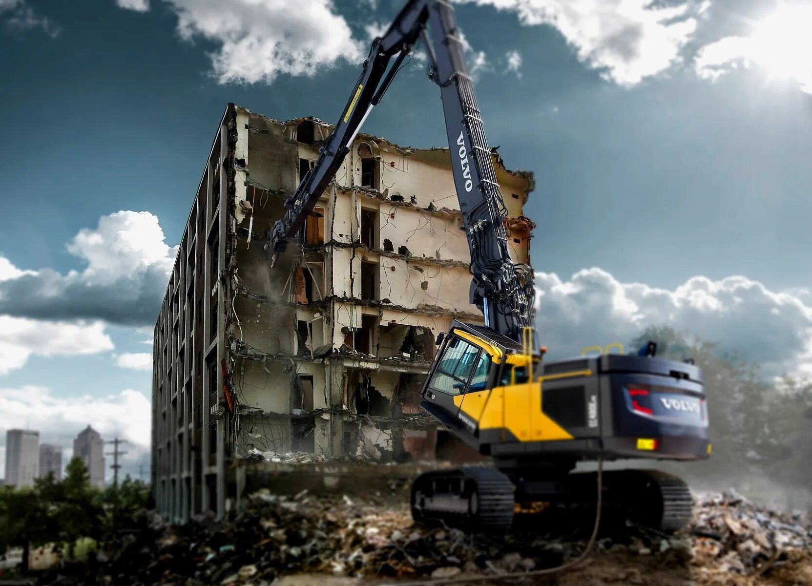 Высотный демонтаж снести дом. Volvo ec480. Volvo экскаватор Demolition. Экскаватор-разрушитель Volvo ec480dhr. Экскаватор Volvo ec480dl.