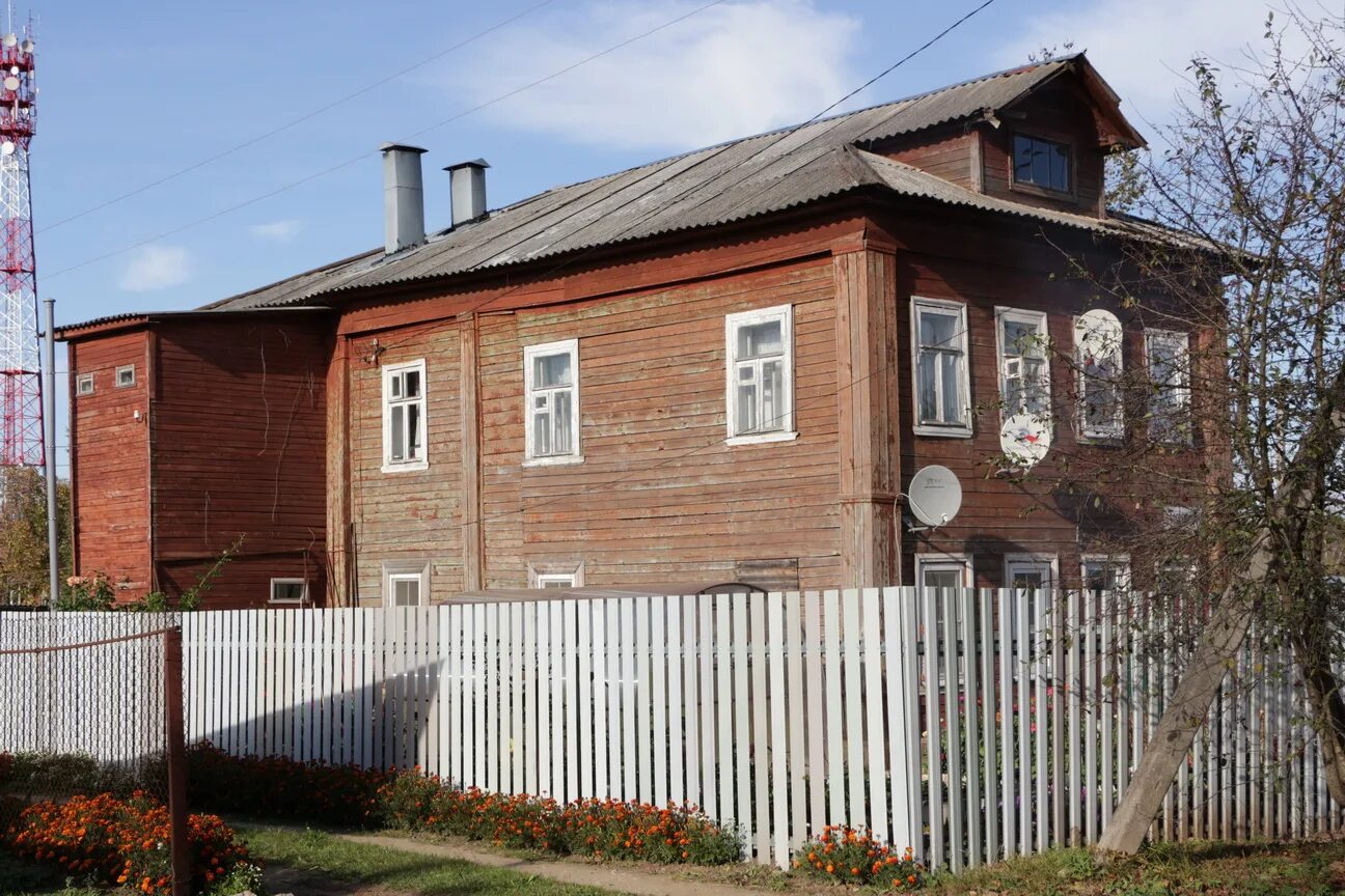 Талдом московская область дом. Продаётся дом в городе дмитровский район деревня толдом. Талдом пятиэтажек. Деревня жизнеево талдомский район. Московская область талдомский район деревня никитино дом 11.