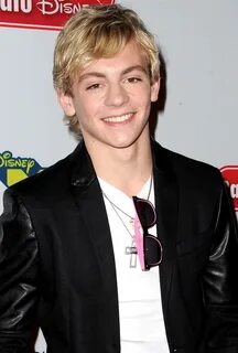 Ross lynch hair color