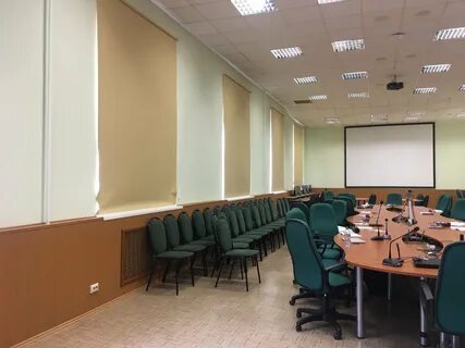 Почему залы