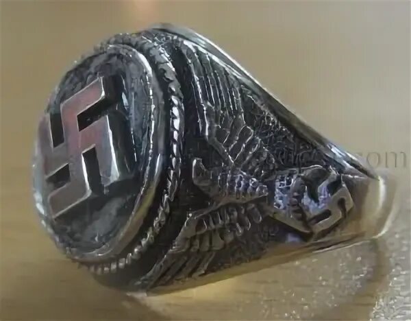 Сколько стоит сс. SS 3 Рейх. Кольцо с нацистской символикой. Фашистский перстень с орлом. Перстни с фашистской символикой.
