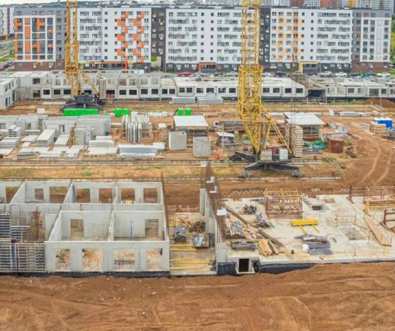 стройка школы. школа в жк новой рига в глухово. жк новая рига гранель. жк новая рига. жк новая рига гранель.