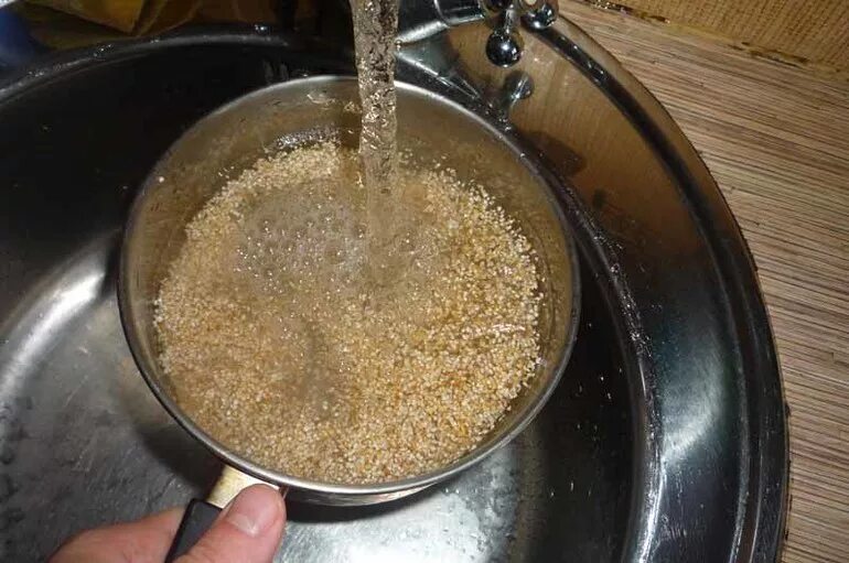 Ячневую крупу получают из:. Ячка крупа. Перед варкой промывают крупу. Чем полезна ячневая каша для организма. Ячневая крупа.