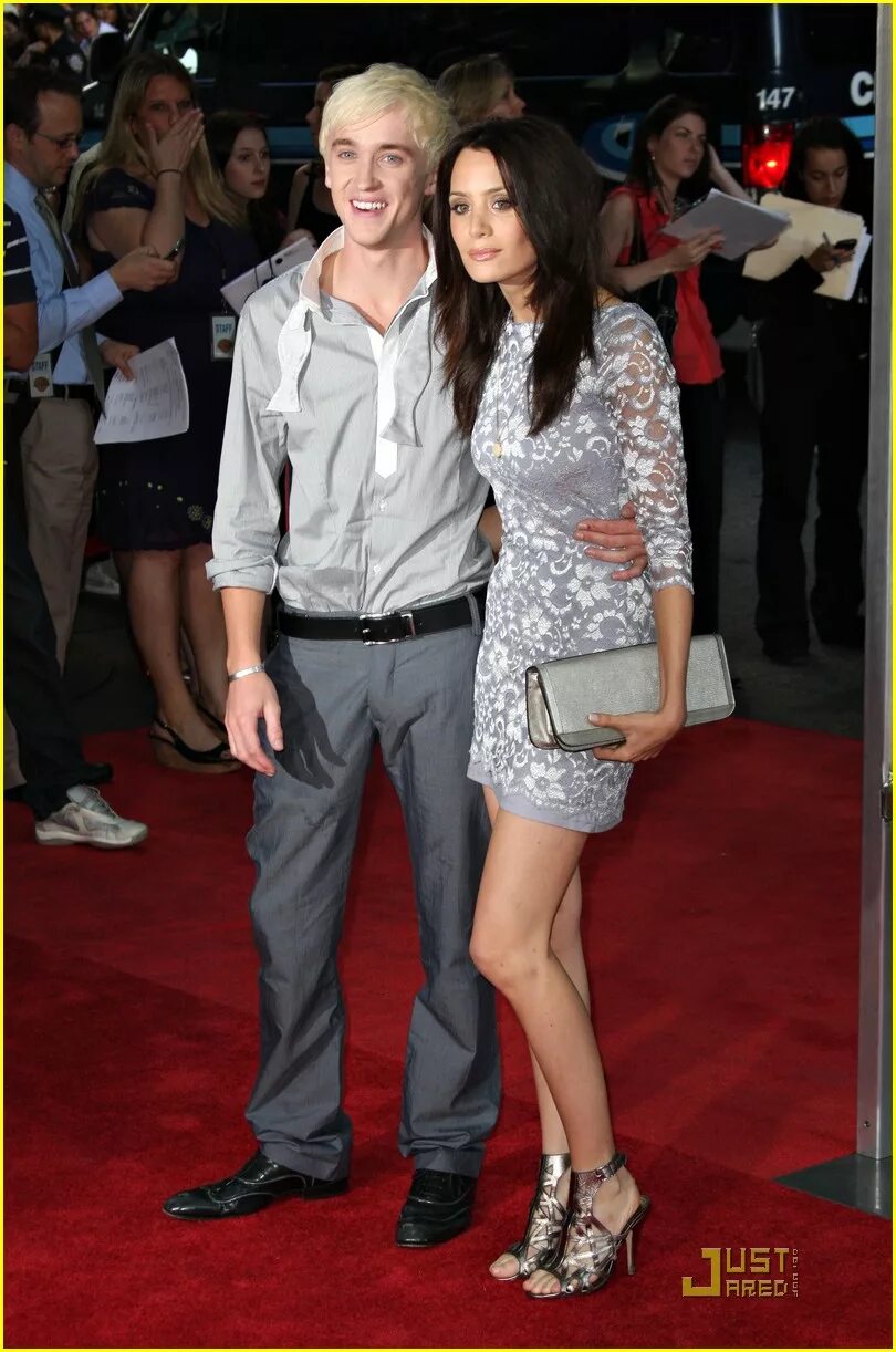 Том фелтон жена и дети. Жена тома фелтона 2022. Джейд оливия гордон в гарри поттере. Сын тома фелтона. Джейд гордон в гарри поттере.