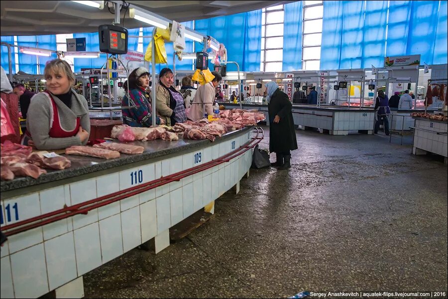 Как указано в первоисточнике, на фото показан главный вход на Ногинский централь