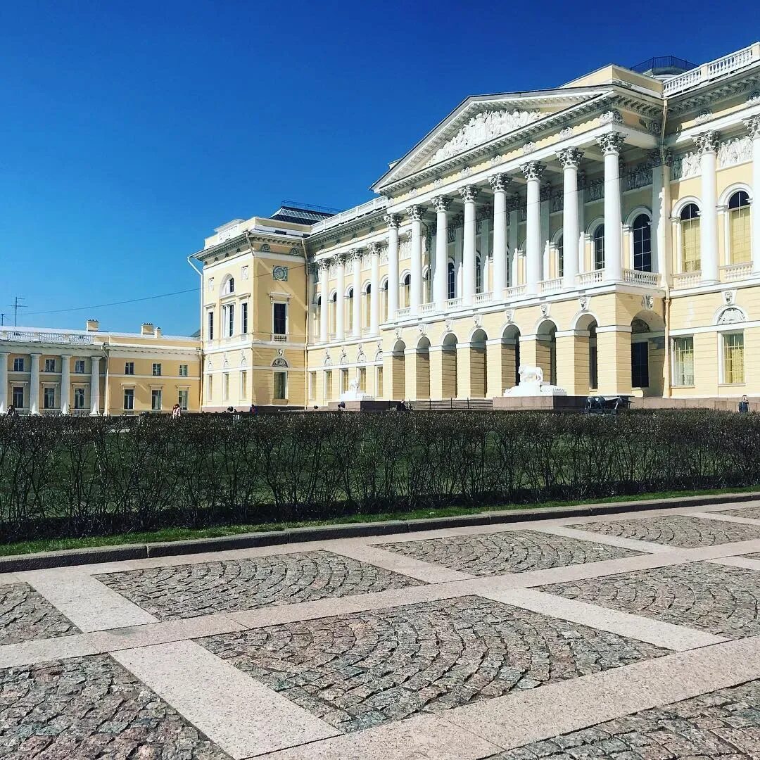 Русский музей Михайловский дворец. Михайловский дворец корпус Бенуа. Михайловский дворец картины. Русский музей Михайловский дворец выставки.