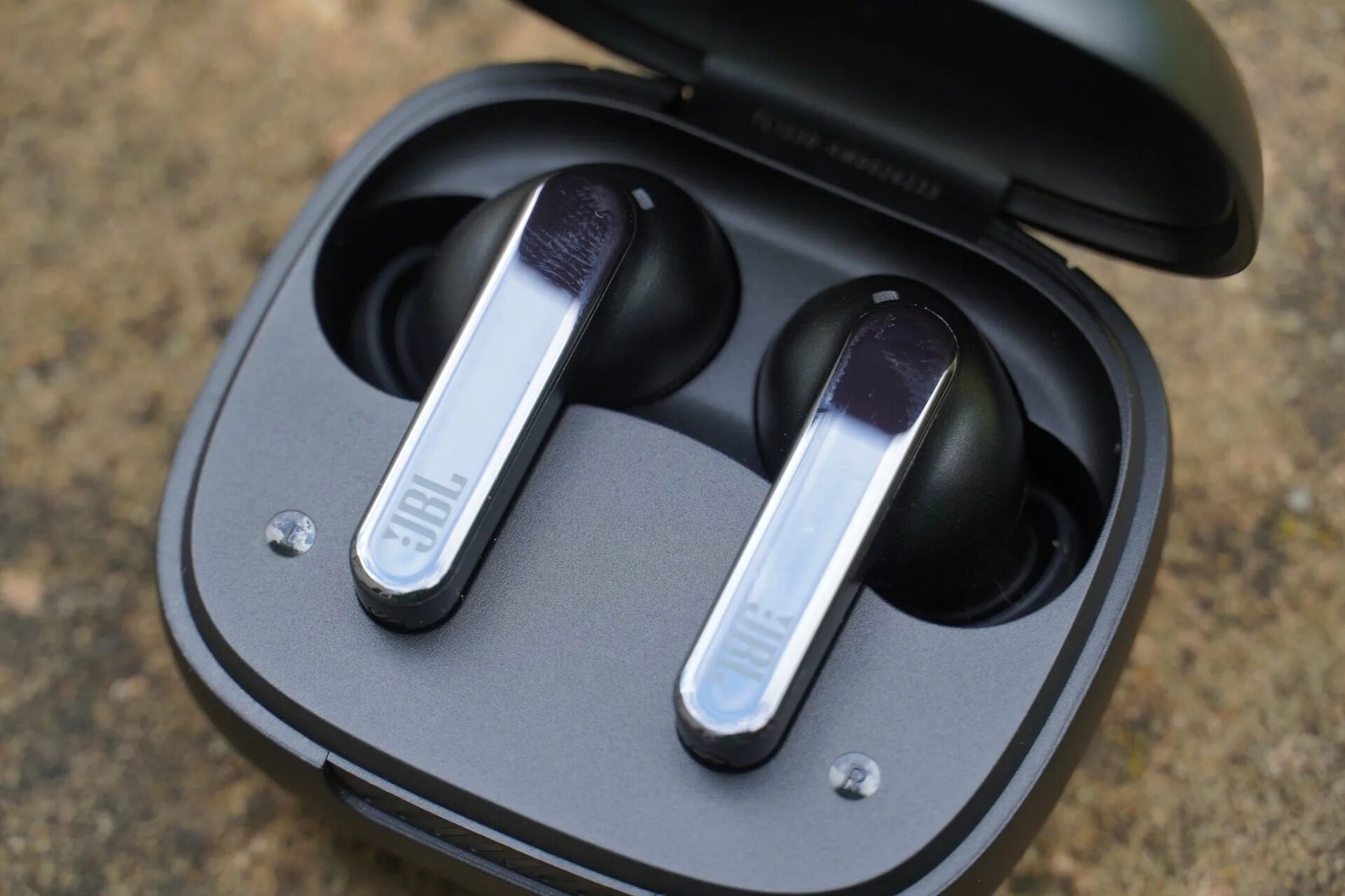 Jbl live pro