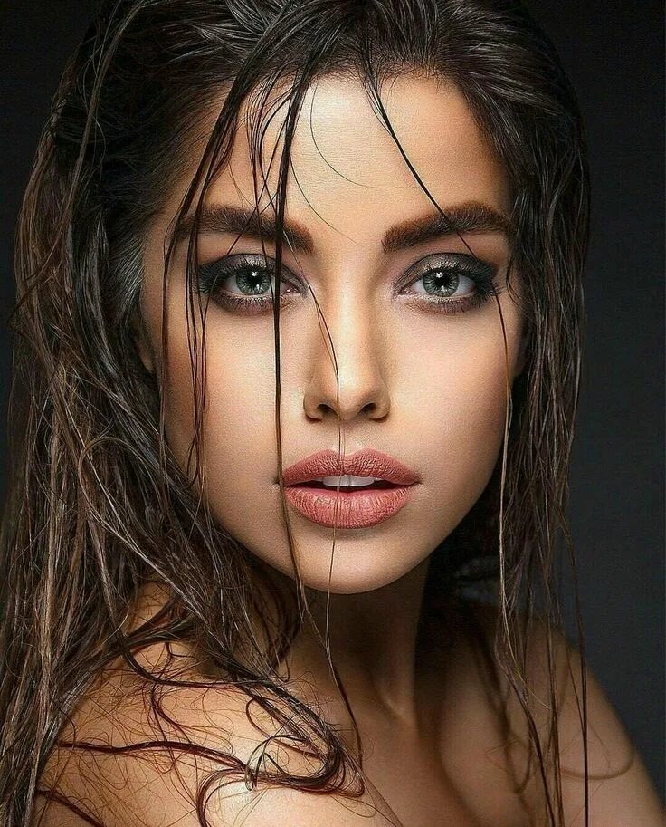 Красивые блондинки на природе. Глициния комо. Изумительная красота. Красивая нежная девушка. Женские портреты сергея шацкова.