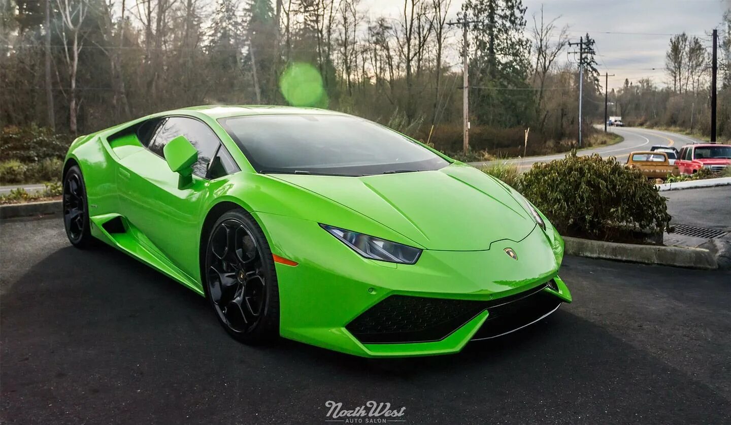 Лаба зеленая. Ламборджини Хуракан. Ламборгини Хуракан салатовая. Lamborghini Huracan зеленый. Ламборджини Мурселаго зеленая.