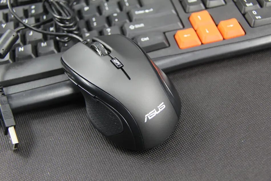 Usb мышь для ноутбука. Мышь ASUS ux300. ASUS ux300 Pro. Мышь для ноутбука проводная асус. Мышка 2e USB m1010.
