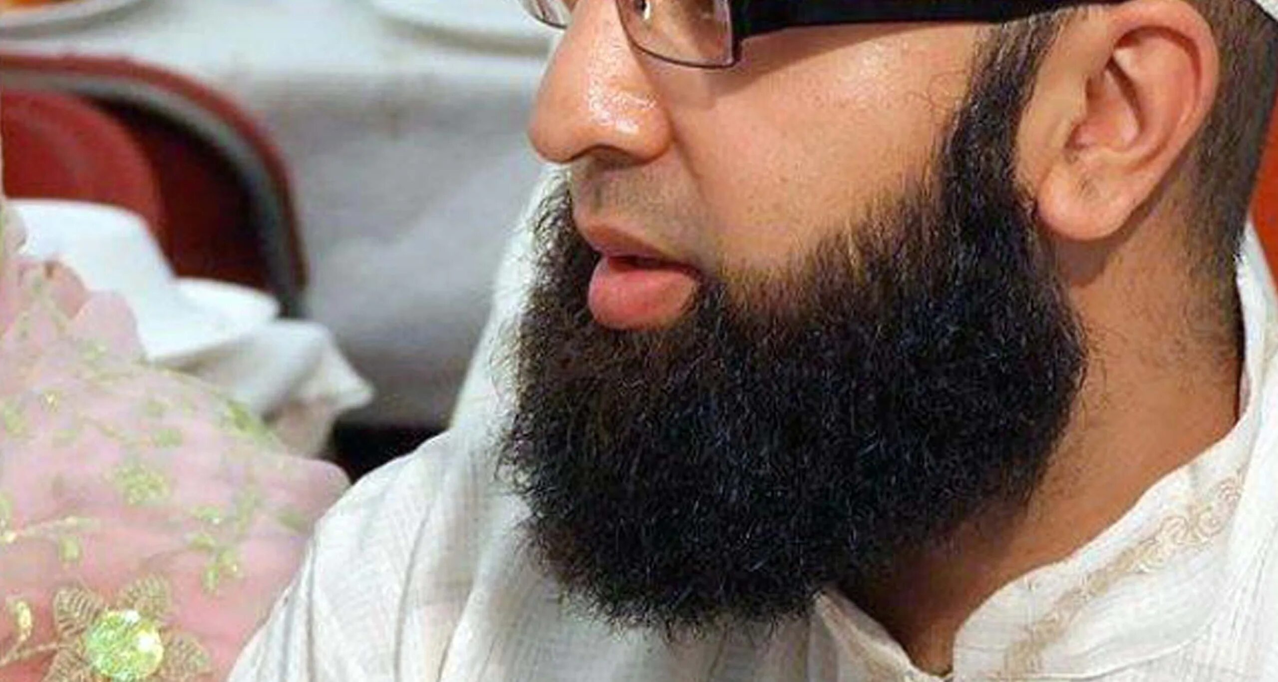 Борода мусульманина. Борода в Исламе. Бородатый мусульманин. Борода ухоженная мусульманская.