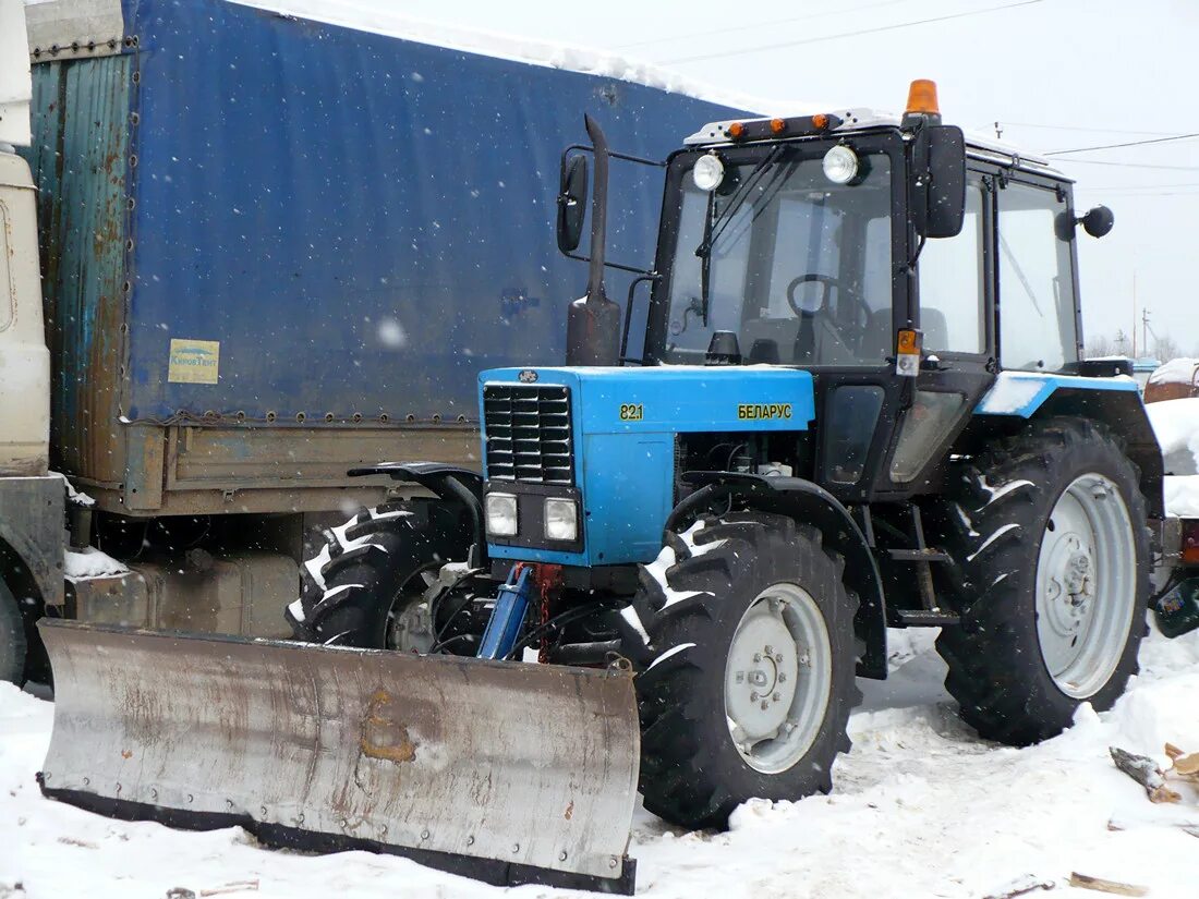 Трактор беларус мтз бу. Трактор мтз 82.1. мтз 82.1 2013. трактор мтз 82.1 2013 года. трактор беларус мтз 82.