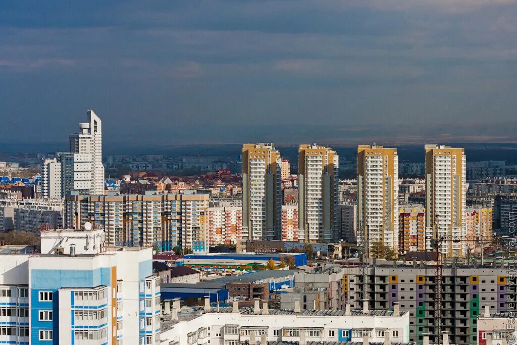 Сайт покровский красноярск. Микрорайон Покровский Красноярск. Город Красноярск микрорайон Покровский. Микрорайон Покровка Красноярск. 6 Й микрорайон Покровский Красноярск.