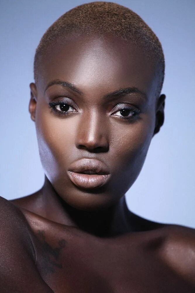 Идеальная негритянка. Красивая темнокожая. Красивые афроамериканки. Темнокожая модель. Красивые лица негритянок.