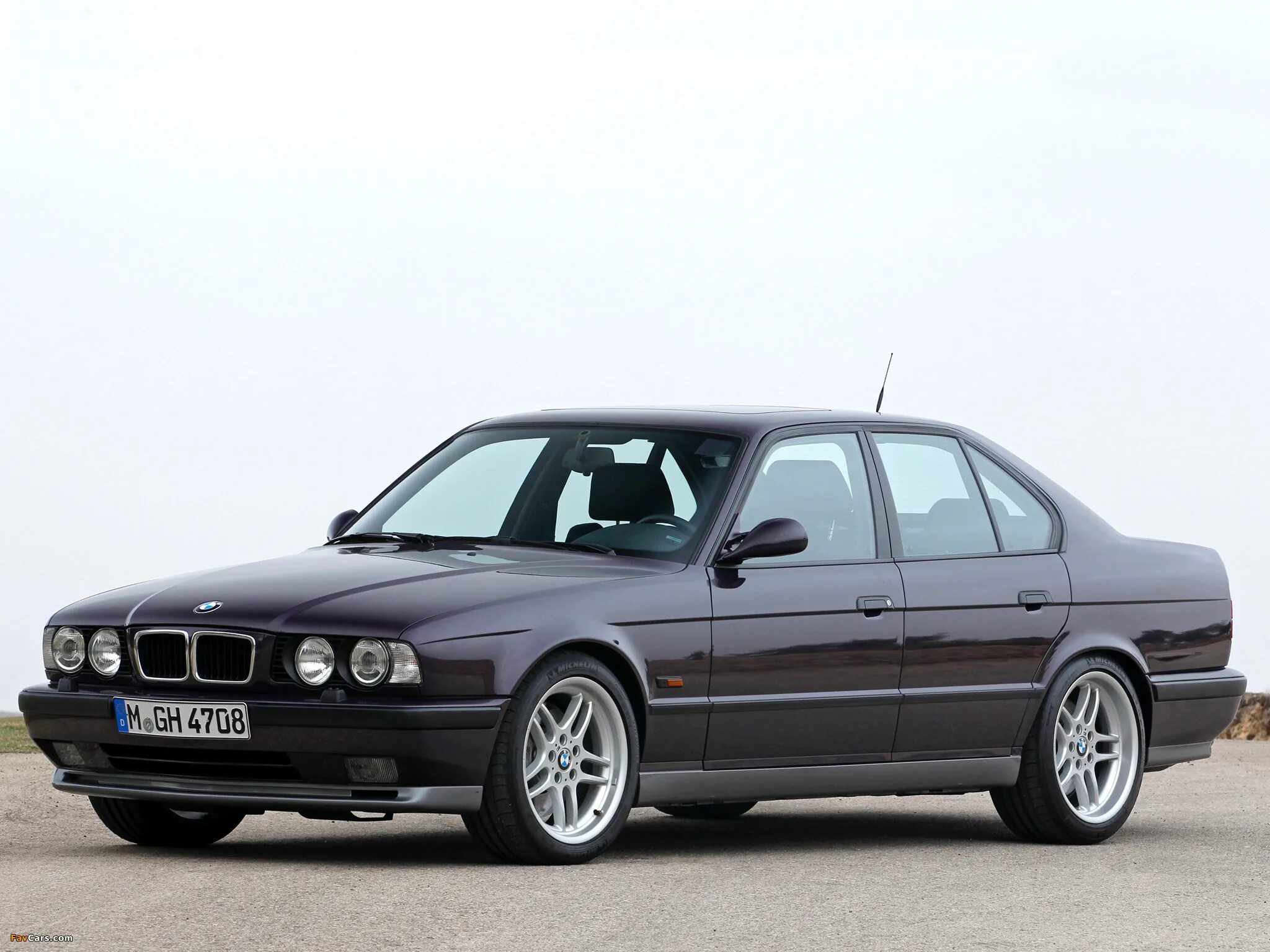 Е34 рестайлинг. БМВ m5 e34. БМВ м5 е34. BMW 5 e34 m5. BMW m5 525 e34.