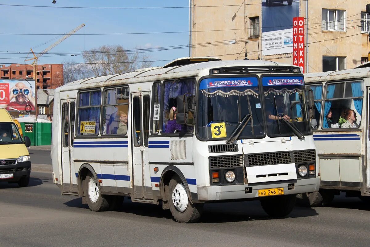 Автобусы архангельск телефон. ПАЗ Архангельск 104. ПАЗ 32054 Архангельск. Автобус 3 Архангельск. ПАЗ.32054.Архангельск желтый.