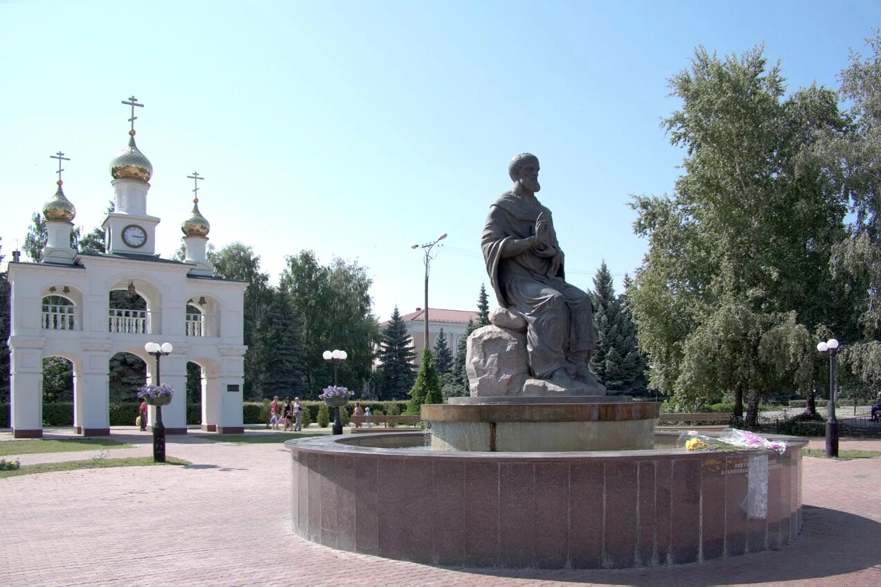 памятники города тольятти. памятник погибшим в тольятти. фото памятников тольятти. памятник татищеву г тольятти. фото памятников тольятти.