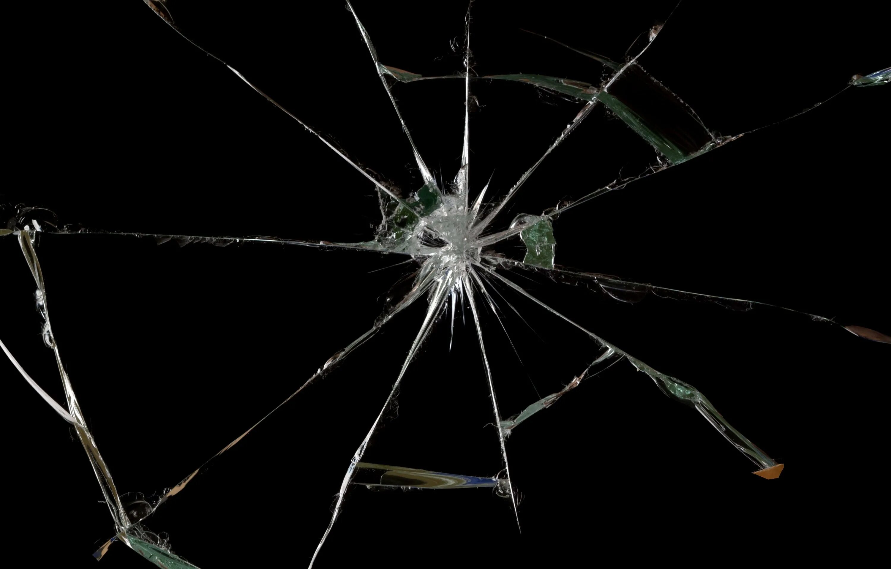 Crack in the mirror