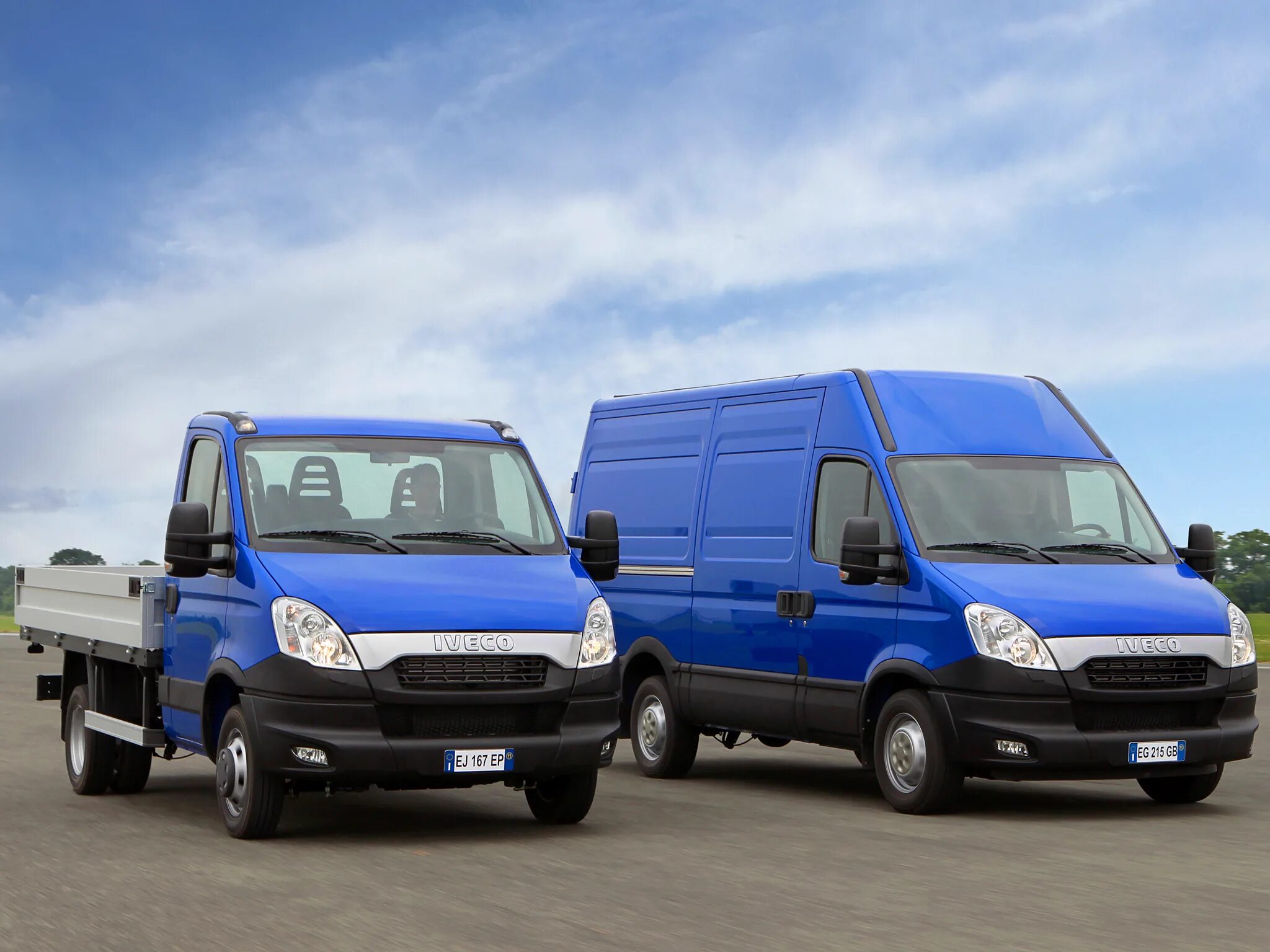 Грузовые коммерческие автомобили. Iveco Daily. Ивеко Дейли 2011. Ивеко Дейли пассажирский. Ивеко Дейли пассажирский 2013.