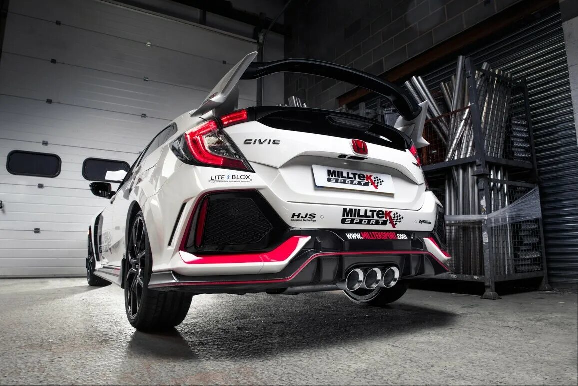Honda fk7. Honda Civic Type r fk8. Honda Civic Type r fk8 Tuning. Honda Civic fk7 Type r. Honda Civic Type r 2020 Exhaust.