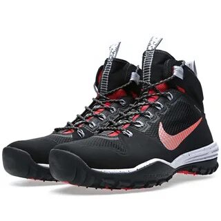 Nike acg lunar lake