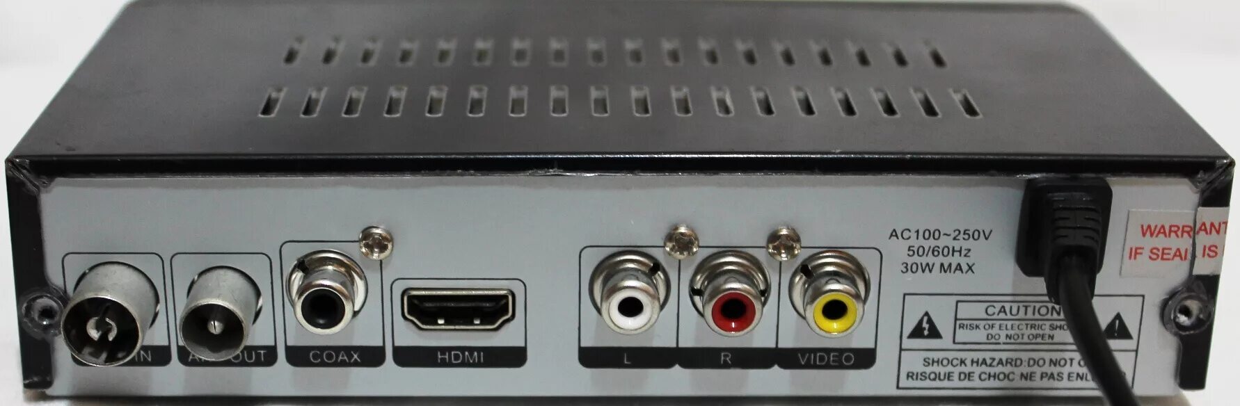 Dvb t c тюнера. Приставка двб т2. dvb-t/t2 тв приставка для телевизора. dvb-t/t2/c разъем. приставка dvb t2 со входом тюльпан.