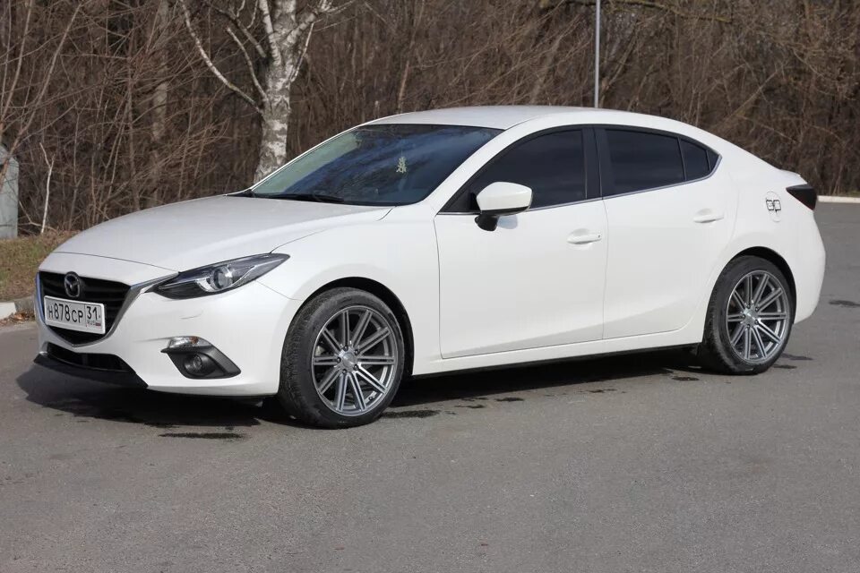 Мазда 3 BM r17. Mazda 3 BM r19. Мазда 3 БМ r17 белая седан. Mazda 3 BM диски r17. Mazda 3 шины